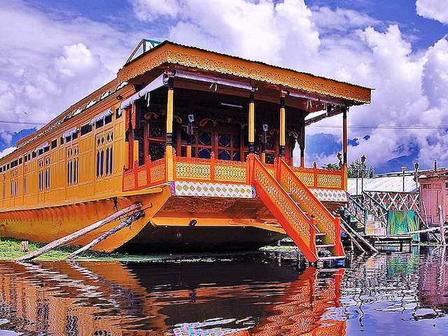 Houseboat
