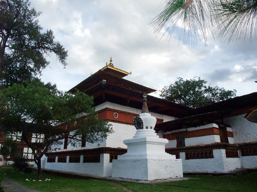 Kyichu-Lhakang-1
