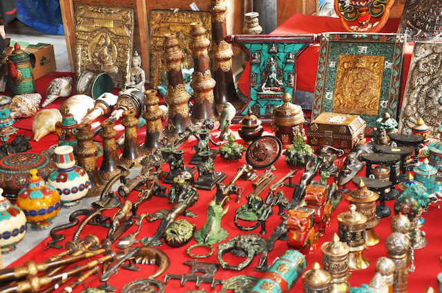 Shop From Handicrafts Market
