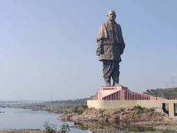State of Unity tour from Vadodara	