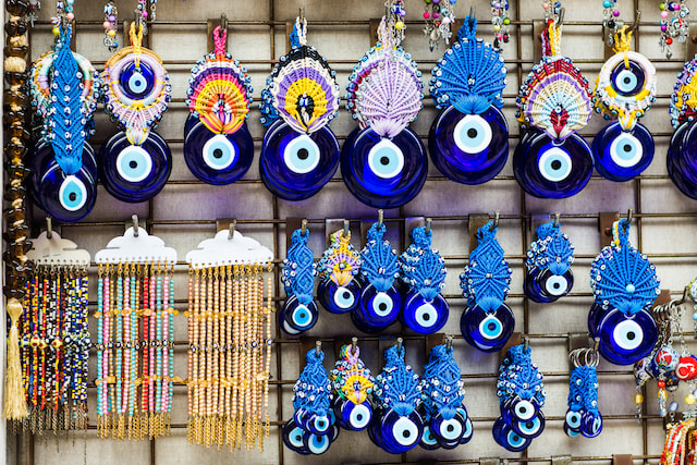 Stock Your Bags With Souvenirs