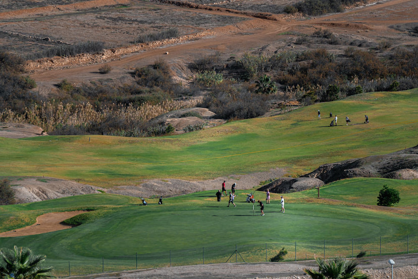Try Your Hands at Golfing