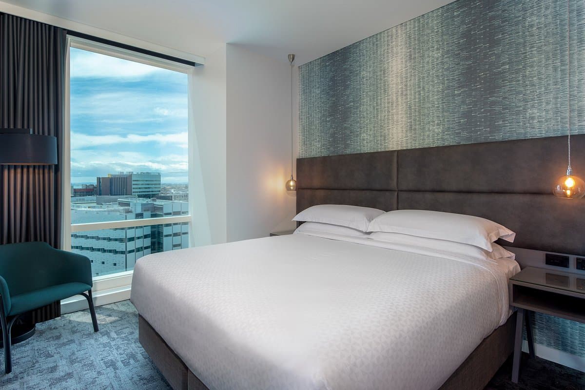Four Points by Sheraton Auckland - Suite Room