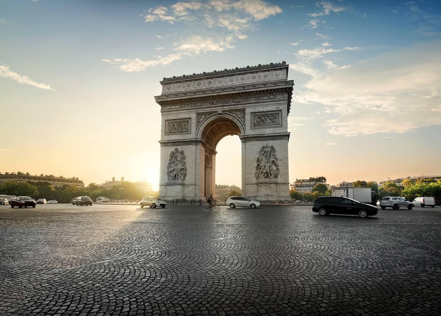Arc De Triomphe