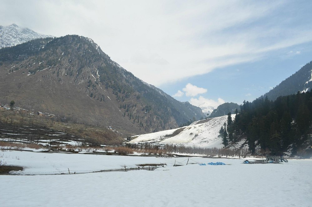 Betab Valley
