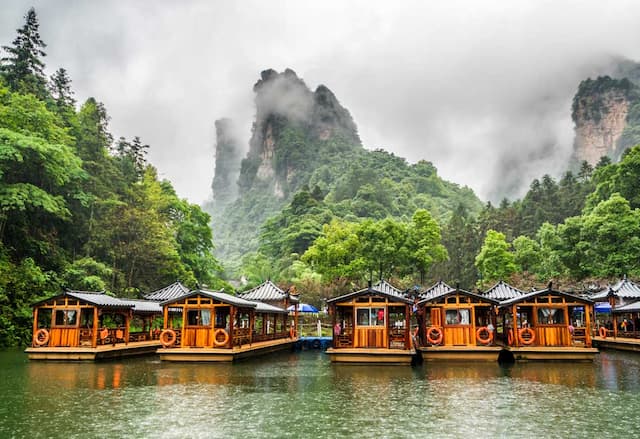 Dreams China with Zhangjiajie - Chef Assisted Tour (Shanghai onwards)