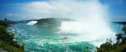 Horn blower Cruise Niagara falls