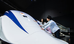 SCmaglev railway park