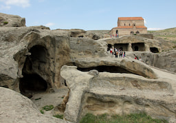Visit Uphlistsikhe Cave 1