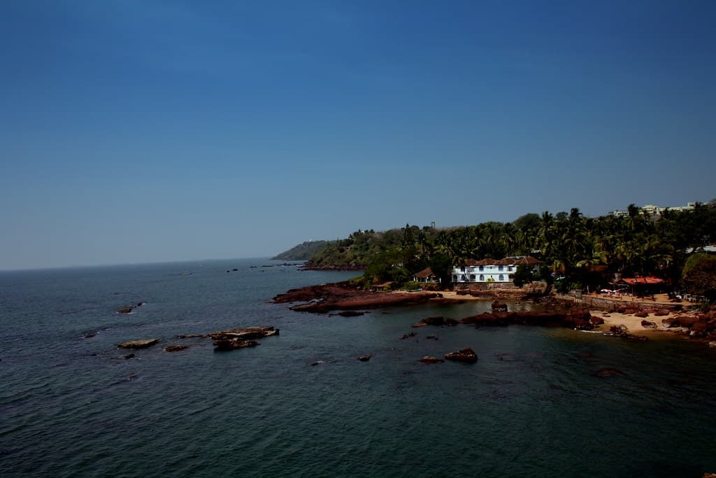 Dona Paula Beach