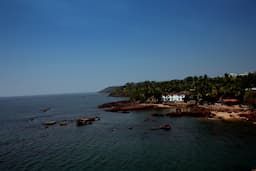 Dona Paula Beach