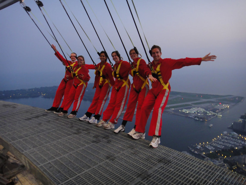 Edge Walk The CN Tower In Toronto-1