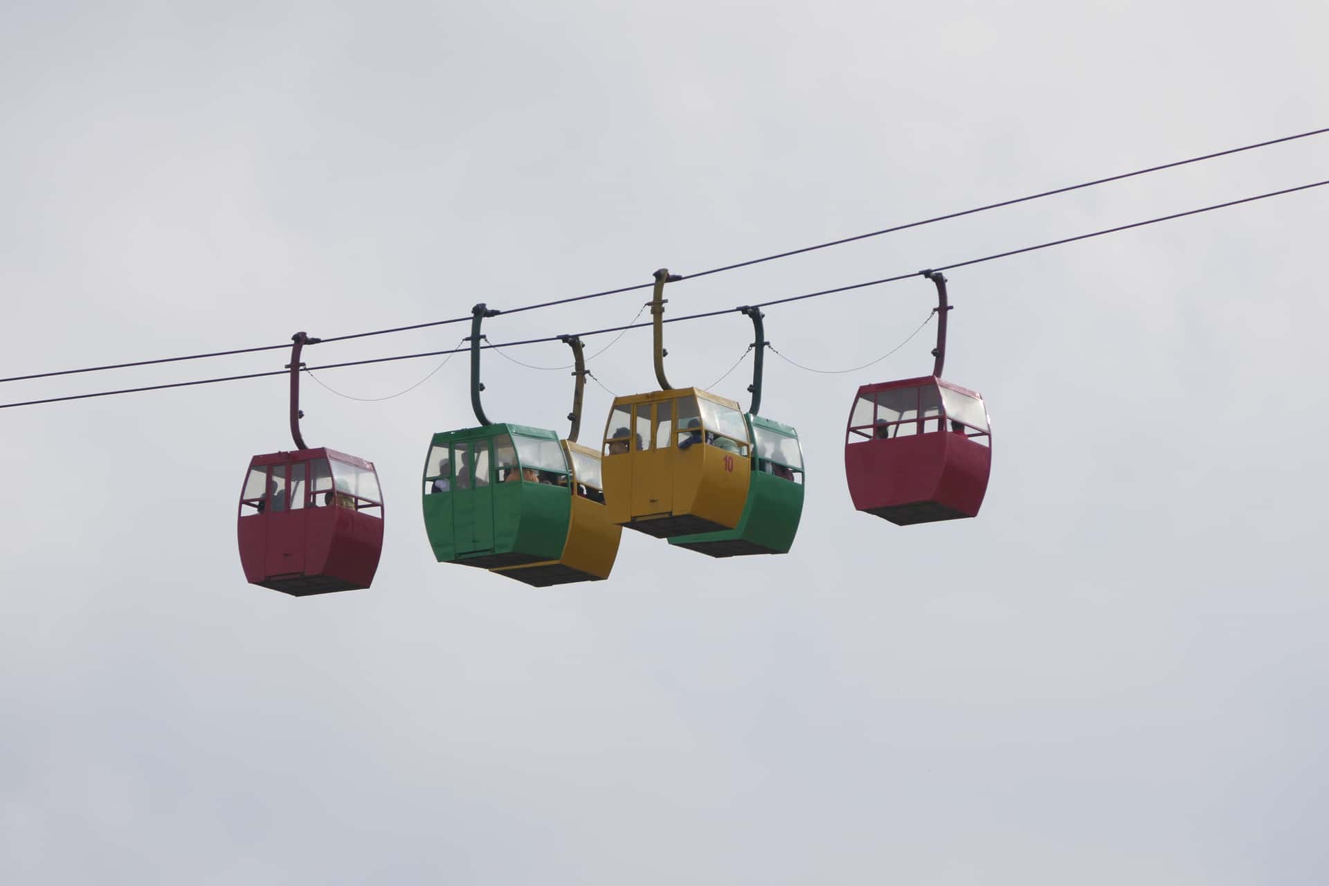 Enjoy A Cable Car Ride At The Ropeway In Saputara in Gujarat