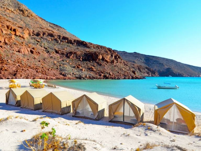 Go beach camping in La Paz - 1