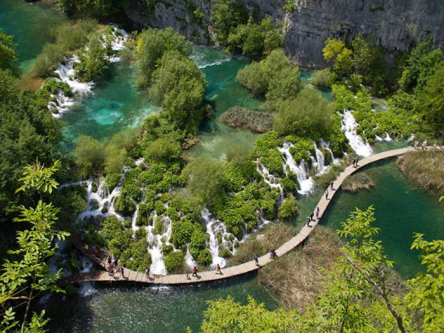Plitvice Lakes National Park Tour from Zadar - 1