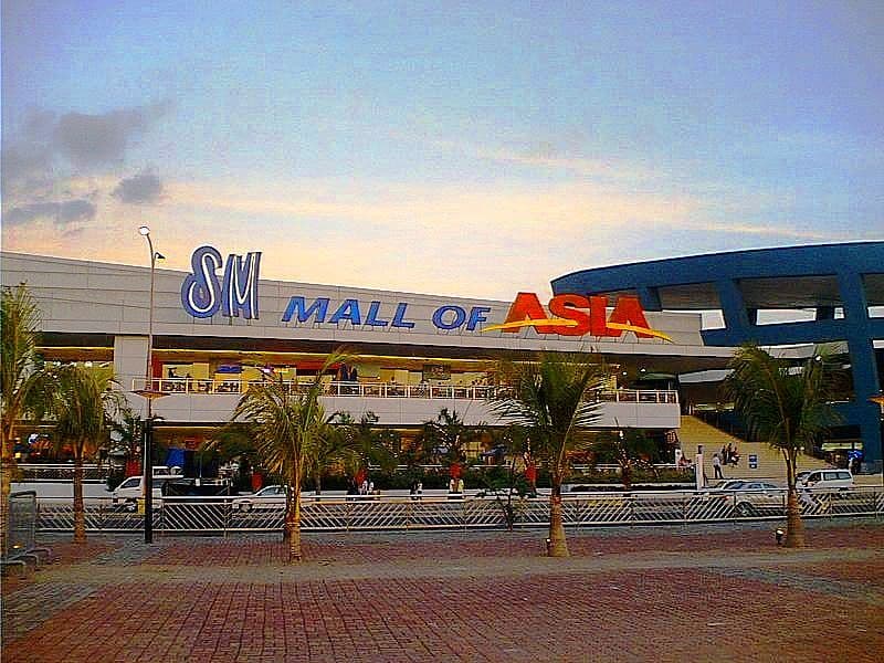 Shop Local at Manila