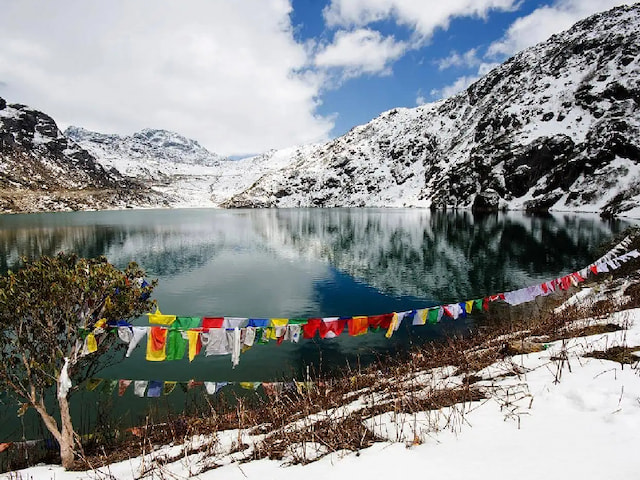 Visit The Thangu Lake When In Sikkim - 1