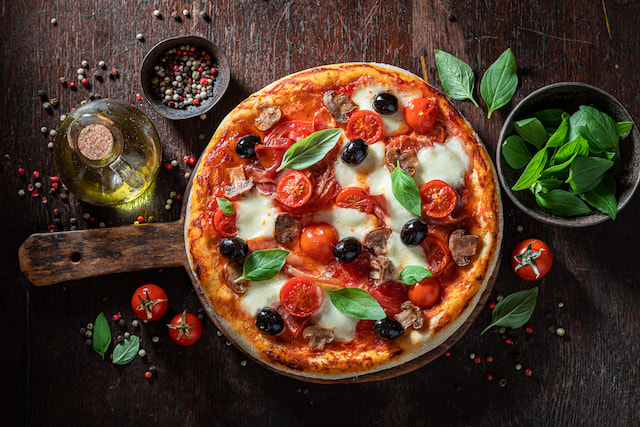 Travel for some of the city’s best pizza