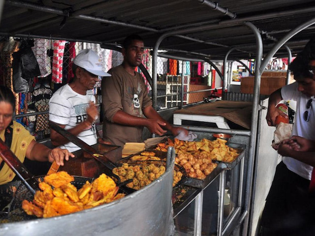 Try street food - 1