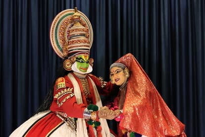 Watch Kathakali Dance Performance