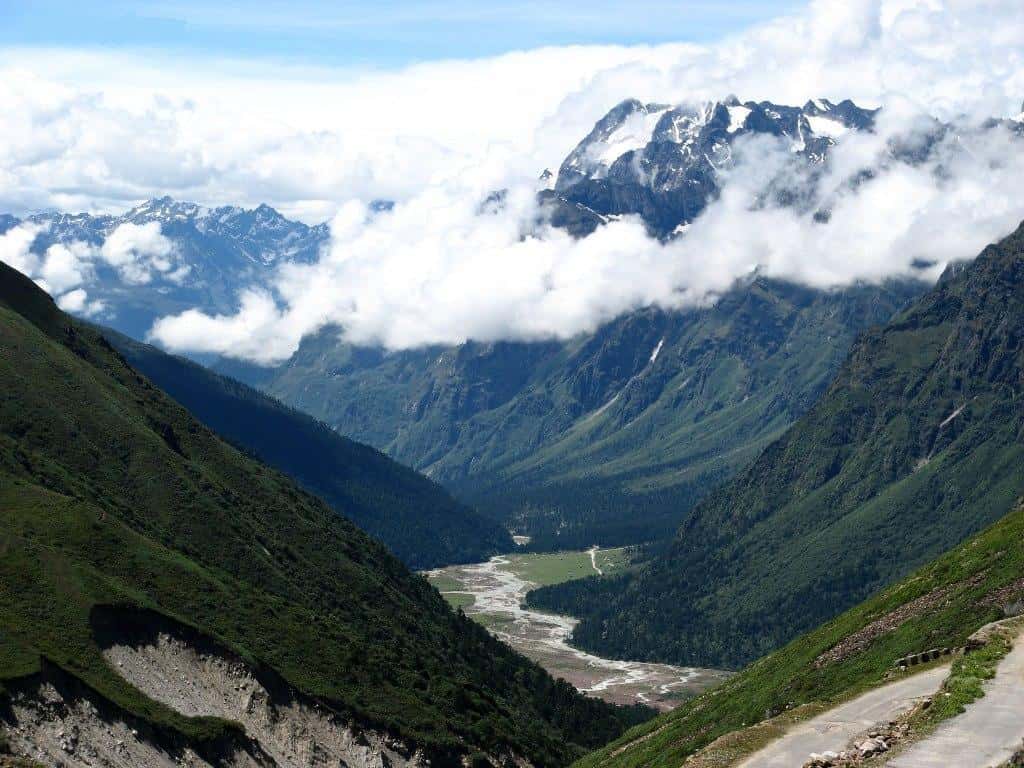 Yumthang Valley - Sikkim's Valley Of Flowers in North East