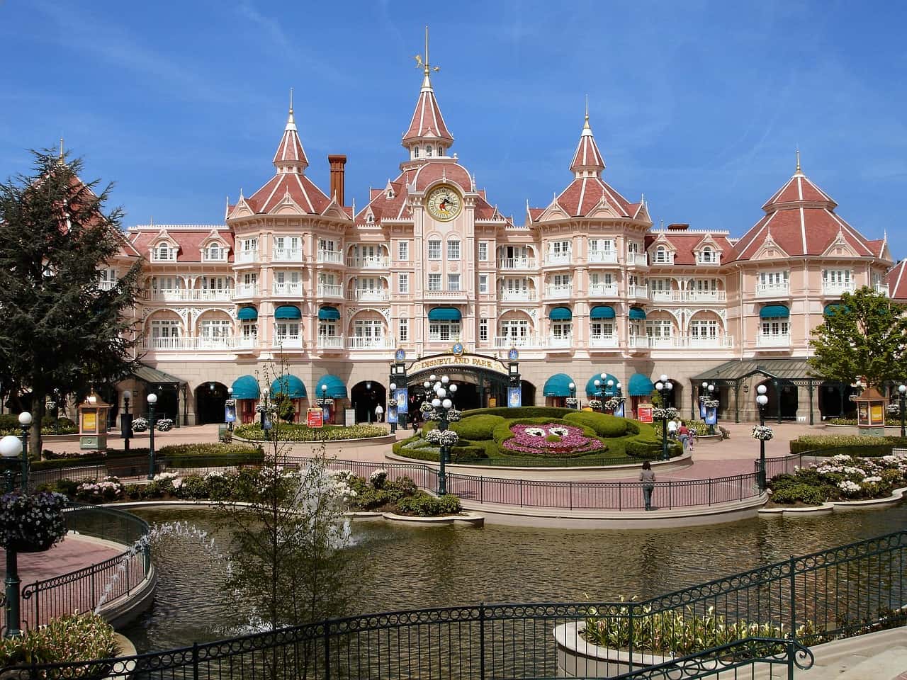 Disneyland in Switzerland - Paris