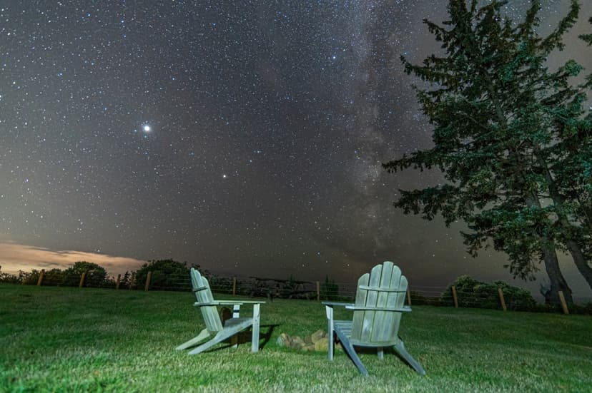 Fall Asleep Under The Stars At Mingle’s Farm