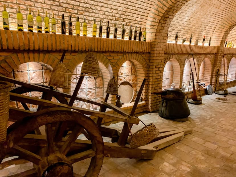 Learn about the wine history at 5 squares Charles Dickens