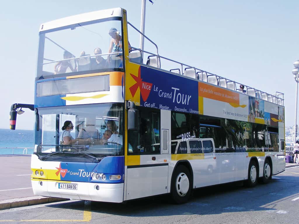 Nice Le Grand Tour Hop on Hop off Bus Pass in Switzerland - Paris