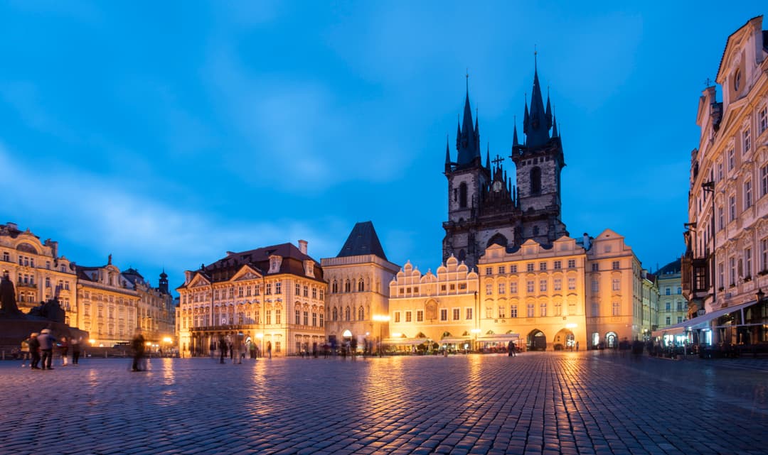 Explore the fairytale Prague Castle