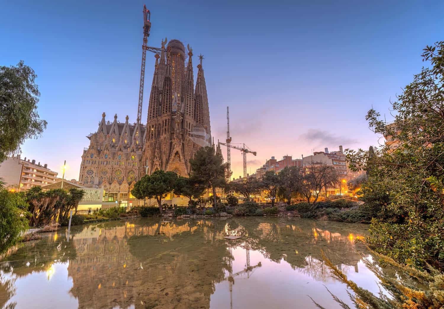 Sagrada Familia Skip-The-Line Guided Tour in Spain