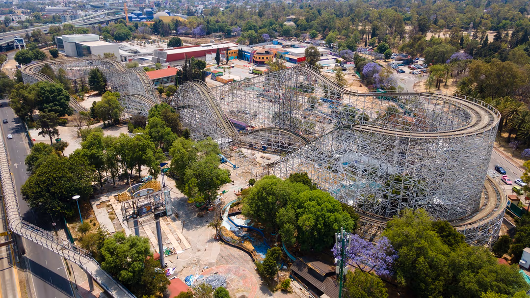 Six Flags Mexico Theme Park - Admission