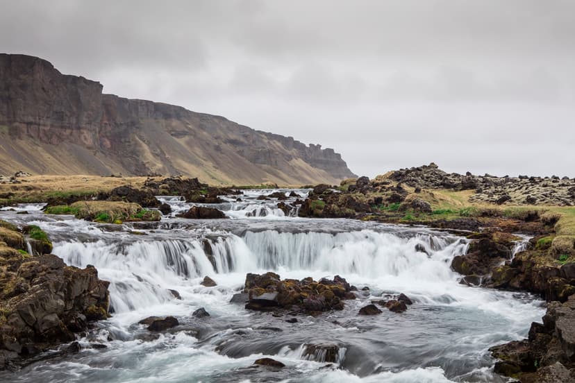 Southern Coast And Waterfalls Full-Day Bus Tour From Reykjavik