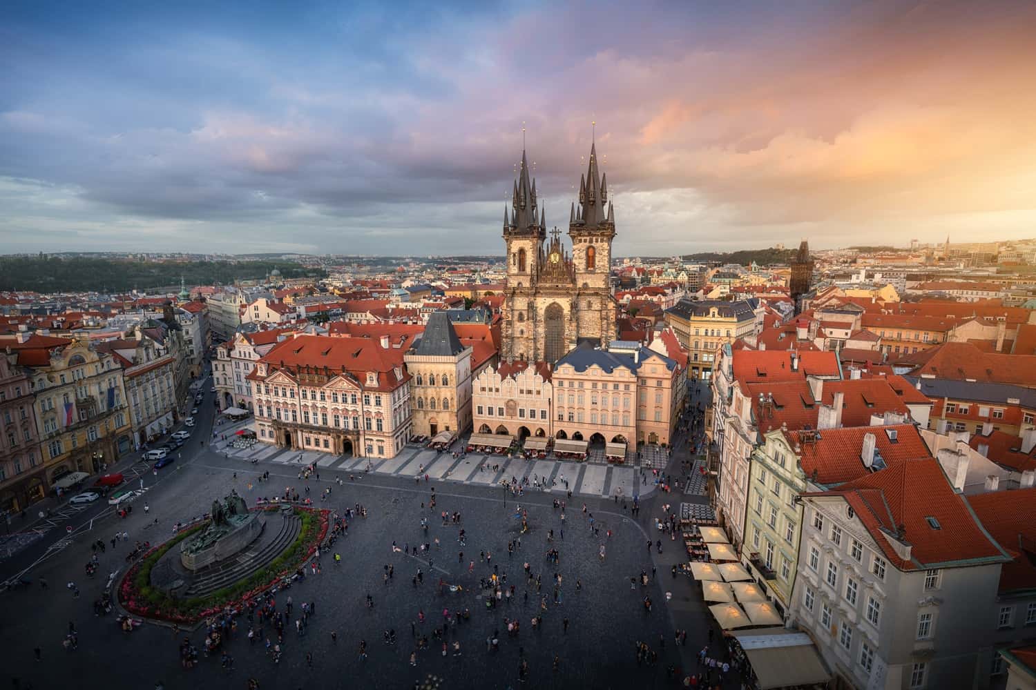 Visit the heartbeat of Prague- Old town square in All of East Europe