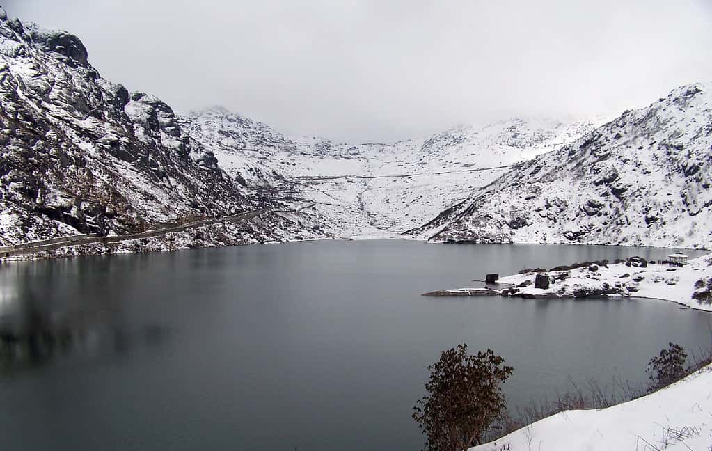 Visit The Thangu Lake When In Sikkim in North East
