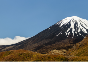 Discover Tongariro National Park in New Zealand, where nature meets adventure!